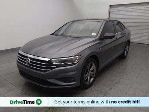 Used 2019 Volkswagen Jetta R-Line FWD image 1