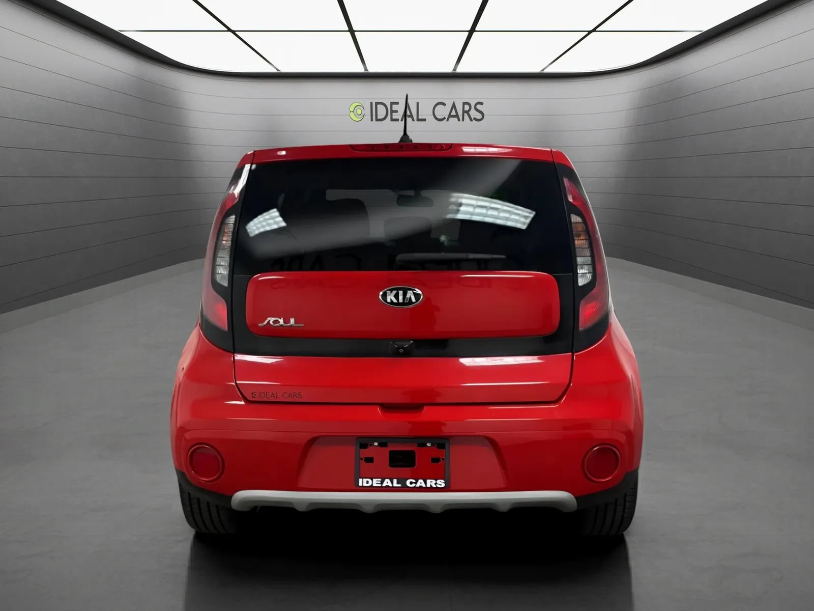 Used 2019 Kia Soul + FWD image 7