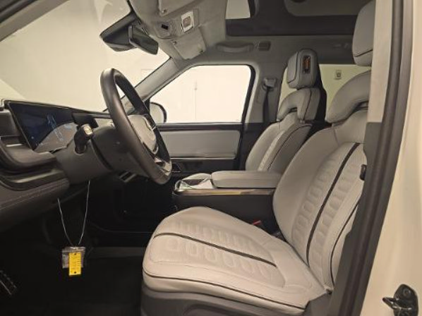 Used 2023 Rivian R1S Adventure Quad AWD/4WD image 4
