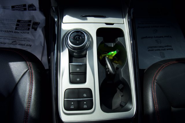 Used 2022 Ford Explorer ST-Line RWD image 25