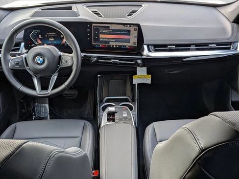 New 2026 BMW X1 xDrive28i w/ Technology Package AWD/4WD image 15