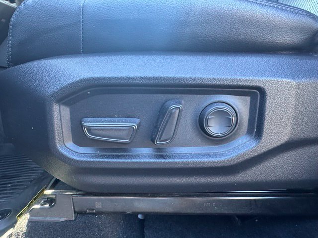Used 2022 Toyota Tundra SR5 w/ TRD Off-Road Premium Package AWD/4WD image 18