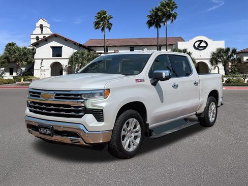 Used 2022 Chevrolet Silverado 1500 LTZ AWD/4WD image 5