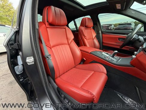 Used 2013 BMW M5 RWD image 37