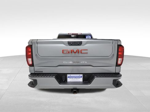 Used 2023 GMC Sierra 1500 Elevation AWD/4WD image 3