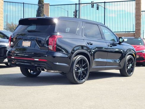 Used 2025 Hyundai Palisade SEL image 2