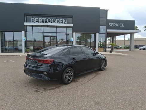 Used 2023 Kia Forte GT-Line FWD image 4