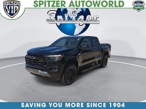Used 2025 Chevrolet Colorado Z71 w/ Z71 Convenience Package 2 AWD/4WD image 4