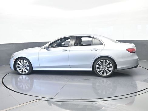 Used 2021 Mercedes-Benz E 450 4MATIC Sedan image 3