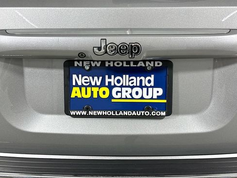 Used 2015 Jeep Compass Limited w/ Sun/Sound Group AWD/4WD image 19