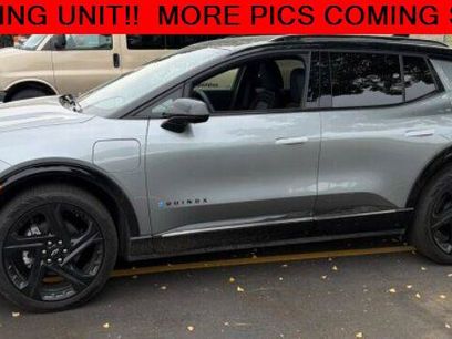 Used 2024 Chevrolet Equinox EV RS