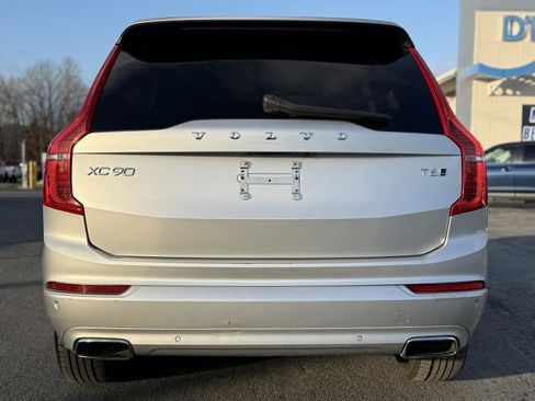 Used 2020 Volvo XC90 T6 Momentum image 6