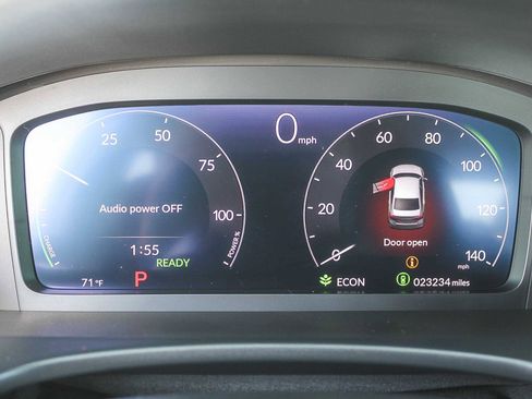 Certified 2025 Honda Civic Sport Touring image 24