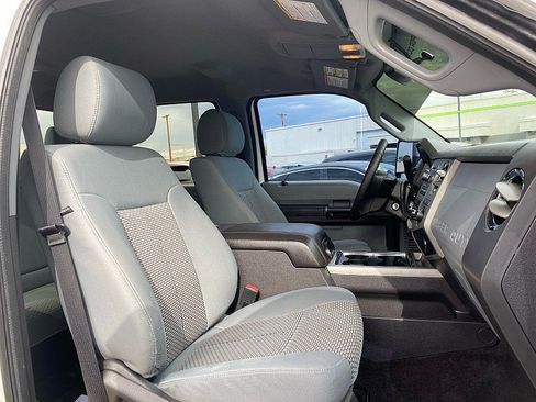 Used 2013 Ford F350 XLT w/ XLT Premium Pkg image 16