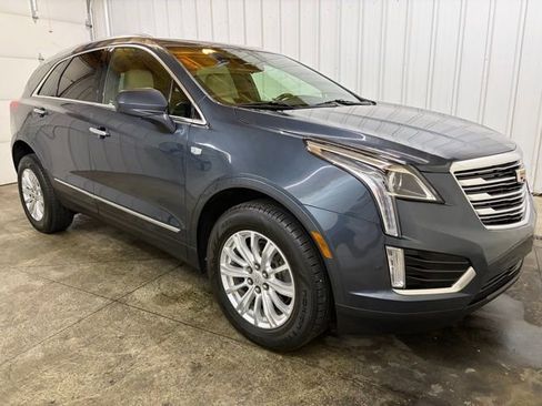 Used 2019 Cadillac XT5 AWD image 7