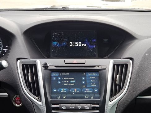 Used 2019 Acura TLX image 17