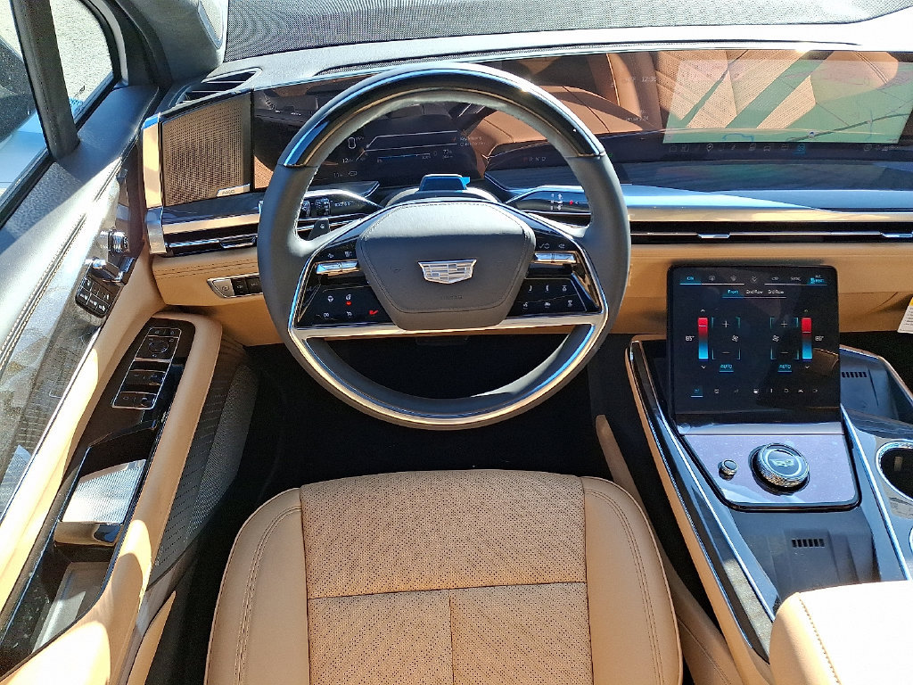 New 2025 Cadillac Escalade IQ Sport 2 w/ LPO, ONYX Package AWD/4WD image 8