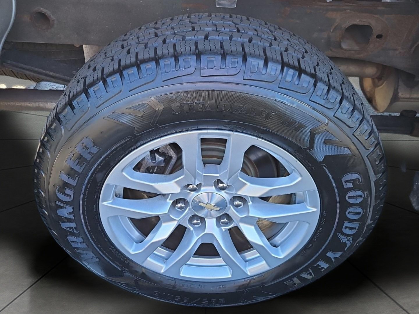 Used 2019 Chevrolet Silverado 1500 LT w/ All-Star Edition AWD/4WD image 10
