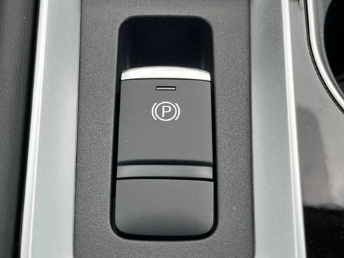 New 2025 Nissan Altima 2.5 SR w/ SR Premium Package image 29