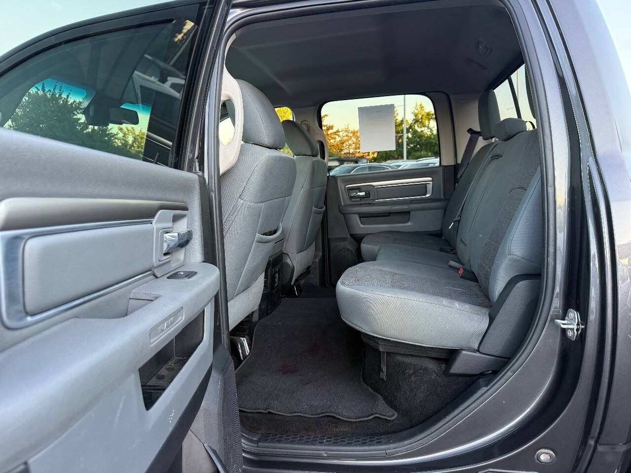 Used 2017 RAM 1500 Big Horn AWD/4WD image 11