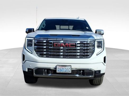 Used 2024 GMC Sierra 1500 Denali image 6