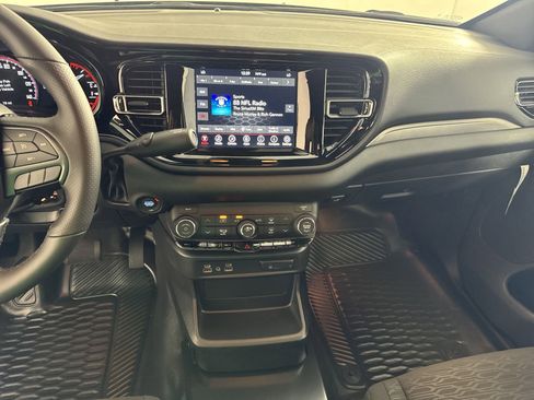 New 2024 Dodge Durango AWD image 25