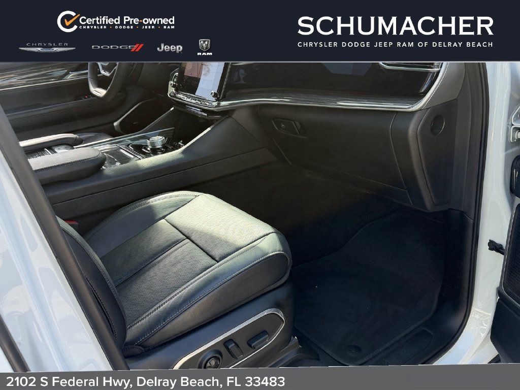 Used 2022 Jeep Wagoneer Series II w/ Premium Group I RWD image 18