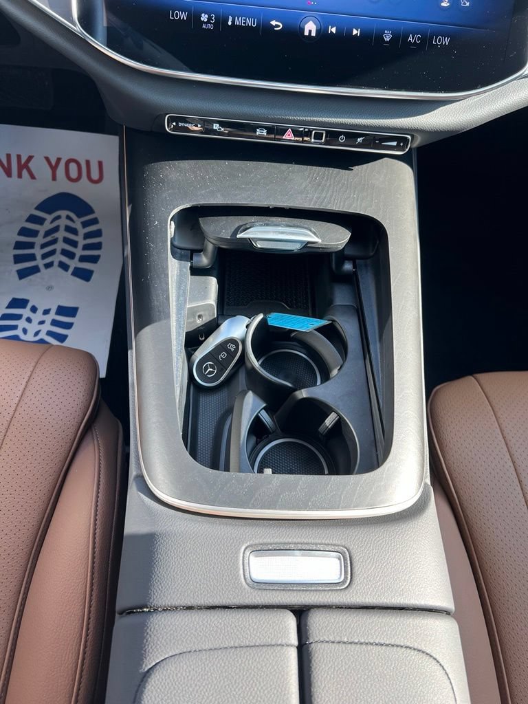New 2027 Mercedes-Benz E 350 4MATIC Sedan image 21