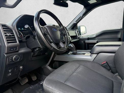 Used 2019 Ford F150 XLT w/ Equipment Group 302A Luxury AWD/4WD image 11