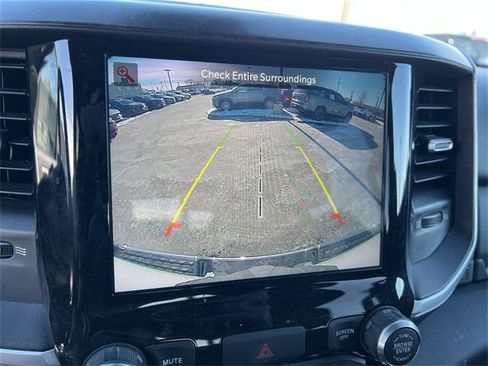 Used 2022 RAM 1500 Big Horn image 22