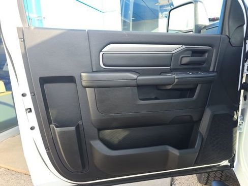 Used 2025 RAM 5500 Tradesman image 7