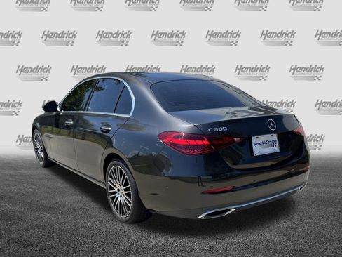 Used 2022 Mercedes-Benz C 300 Sedan w/ Exclusive Trim Package image 9