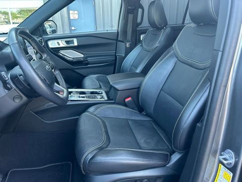 Used 2023 Ford Explorer ST w/ Equipment Group 401A AWD/4WD image 13