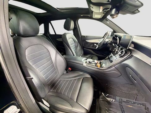 Used 2019 Mercedes-Benz GLC 43 AMG 4MATIC image 31