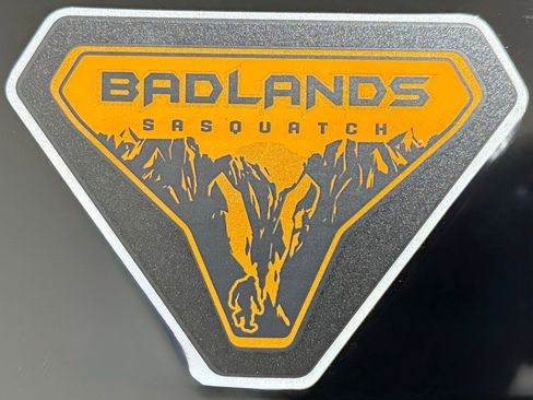 New 2026 Ford Bronco Badlands image 12