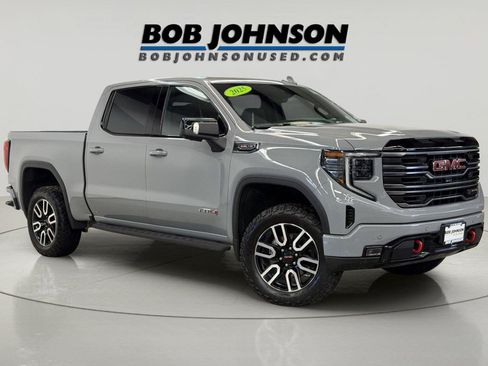 Used 2025 GMC Sierra 1500 AT4 w/ AT4 Premium Package AWD/4WD image 1
