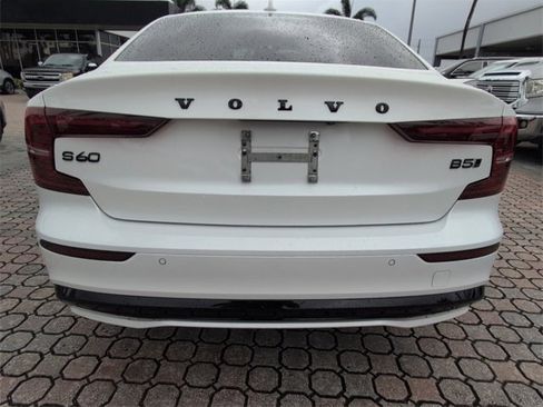 Certified 2024 Volvo S60 B5 Plus image 9