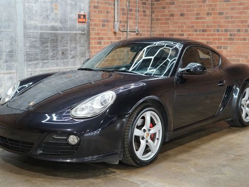 Used 2009 Porsche Cayman S image 9