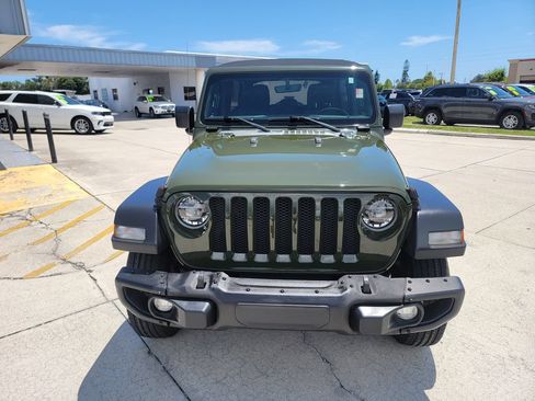 Used 2021 Jeep Wrangler Unlimited Sport AWD/4WD image 8
