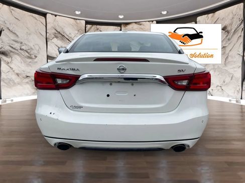Used 2017 Nissan Maxima 3.5 SV w/ Dynamic Package FWD image 11