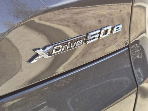 New 2026 BMW X5 xDrive50e image 13