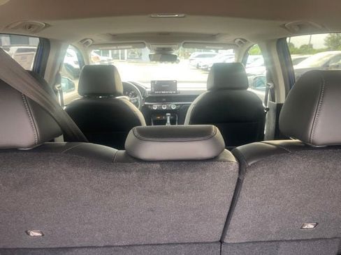 Used 2024 Honda CR-V EX-L image 12