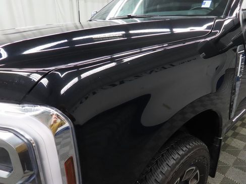 Used 2024 Ford F250 Platinum image 42