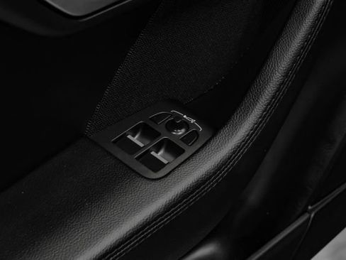 Used 2017 Jaguar F-TYPE S AWD/4WD image 35