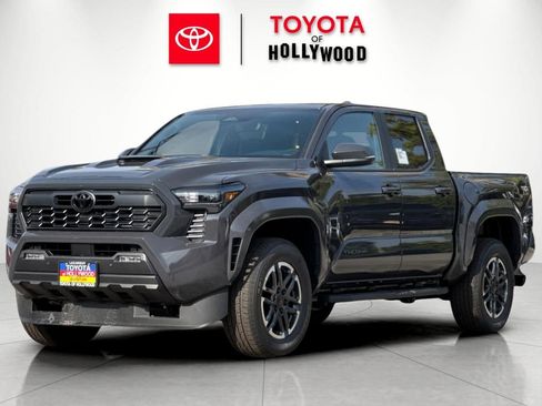 New 2026 Toyota Tacoma TRD Sport image 7