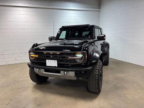 Used 2024 Ford Bronco Raptor w/ Interior Carbon Fiber Pack 6 AWD/4WD image 2