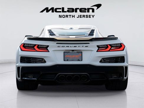 Used 2024 Chevrolet Corvette Z06 w/ Stealth Interior Trim Package image 7