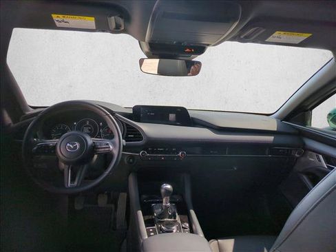 Used 2024 MAZDA MAZDA3 s w/ Appearance Package image 18