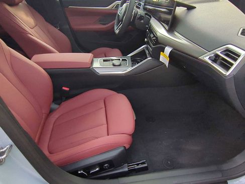 New 2025 BMW 430i xDrive w/ M Sport Package image 24