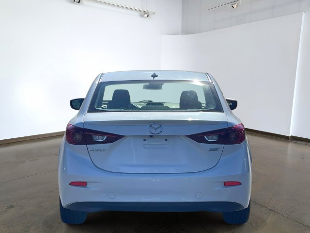 Used 2018 MAZDA MAZDA3 Touring FWD image 5
